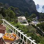 Marina Piccola Ai Faraglioni Hébergement de vacances *