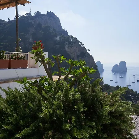 Marina Piccola Ai Faraglioni Hébergement de vacances Capri