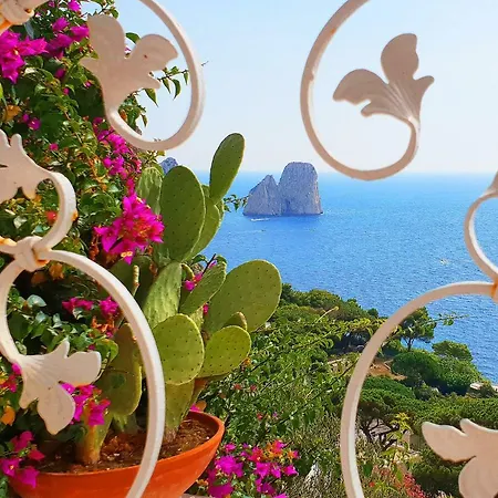 Marina Piccola Ai Faraglioni Holiday home *