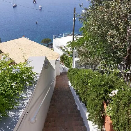 Marina Piccola Ai Faraglioni Capri