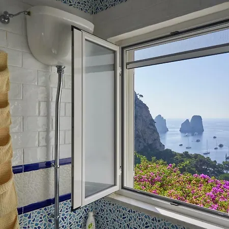 Marina Piccola Ai Faraglioni Capri