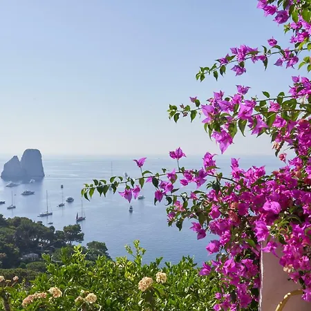 Casa de Férias Marina Piccola Ai Faraglioni *