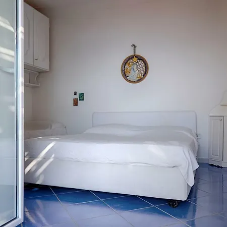 Marina Piccola Ai Faraglioni Holiday home *