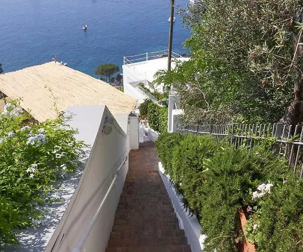 Marina Piccola Ai Faraglioni Capri