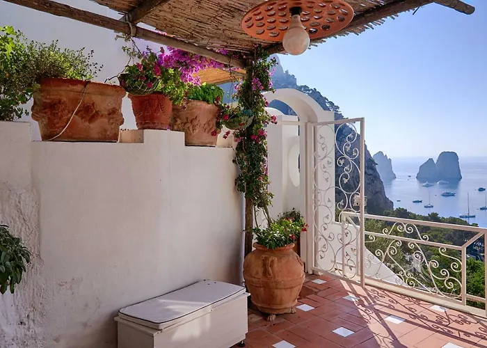 Marina Piccola Ai Faraglioni * Capri